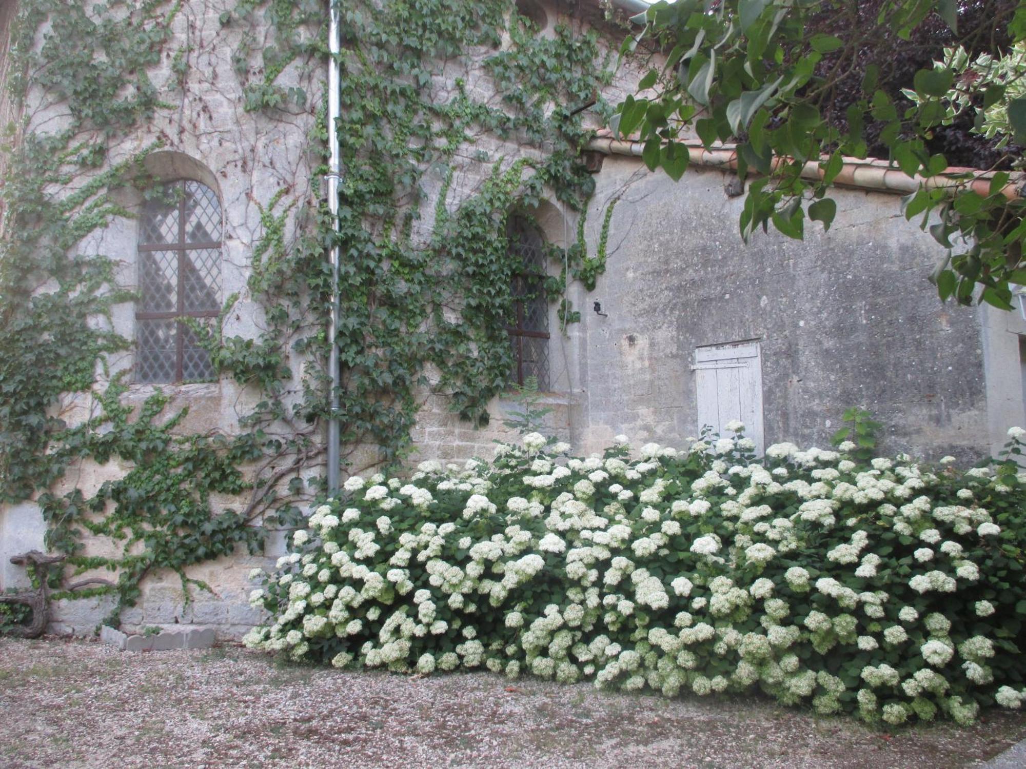 Chateau Des Monthairons Hotel Restaurant Gastromaison Spa Privatif Les Monthairons Luaran gambar